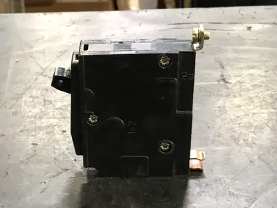 USED SQUARE D QOB130