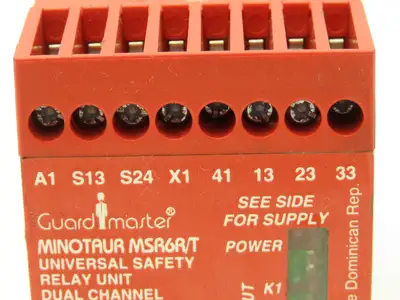 Allen Bradley 440R-C23018 SER B Guardmaster Minotaur MSR6R/T Safety Relay 110VAC