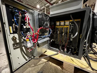 Used 2003 FANUC LR MATE 200iB/5P + R-J3IB MATE Robots Michigan US | iGAM Industrial Marketplace #1443449
