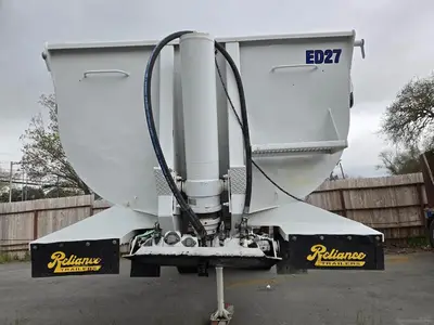 USED 1985 RELIANCE 28FT