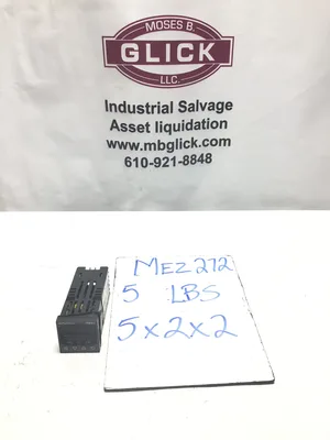 Partlow P11608000 Temperature/ Process Controller 2A