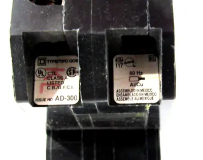 NEW SQUARE D QOB250GFI CIRCUIT BREAKER