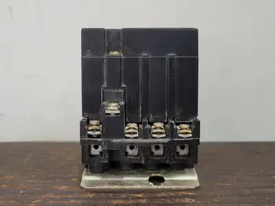 USED SQUARE D 8536AO2V06