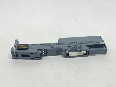 USED SIEMENS SIMATIC ET 200SP BASE UNIT BU15-P16+A0+12B/T