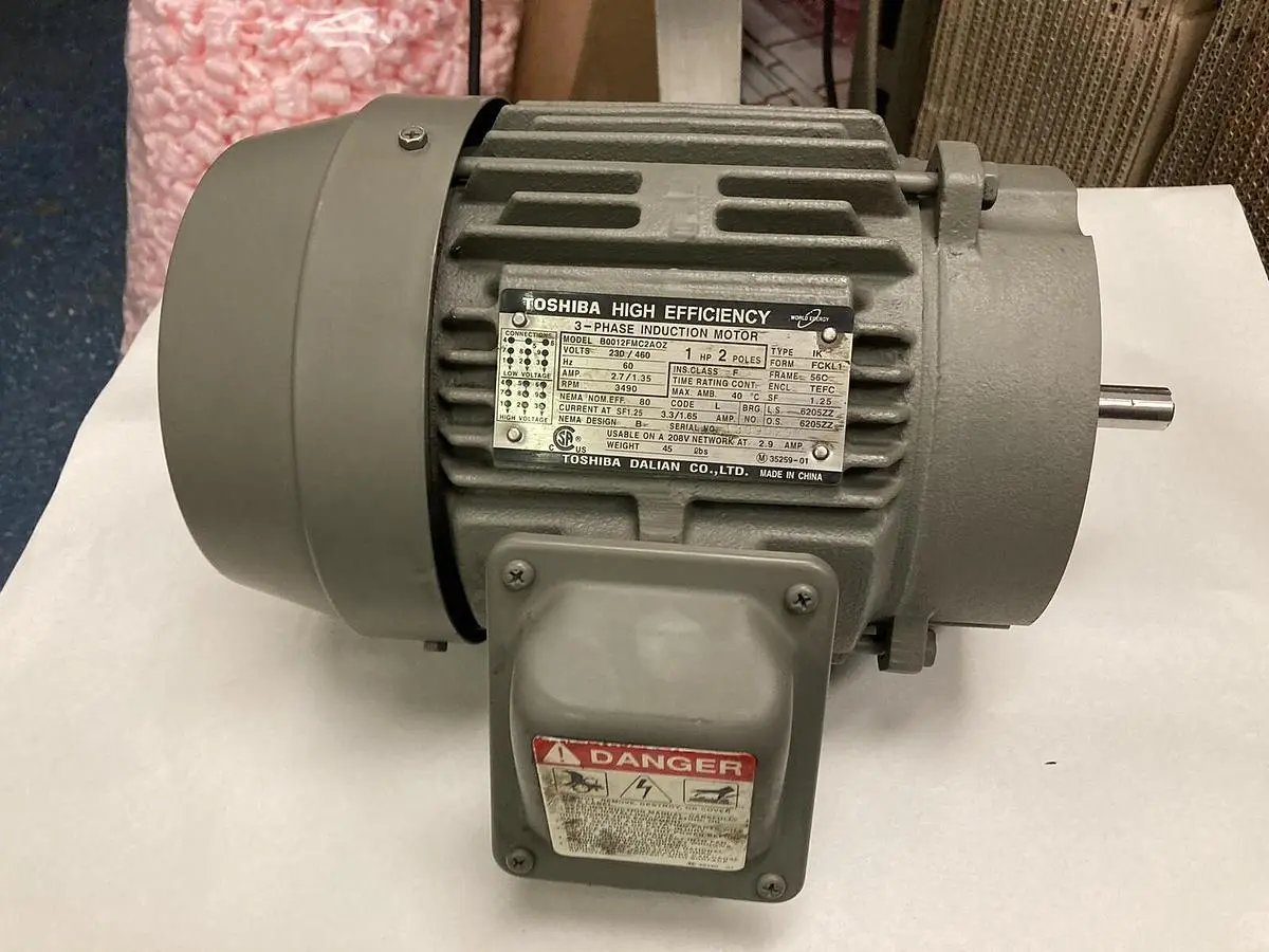 Used TOSHIBA B0012FMC2AOZH Industrial Controls | Surplus Asset Holdings #1221415