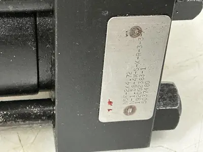 USED CINCINNATI MILACRON 5038041