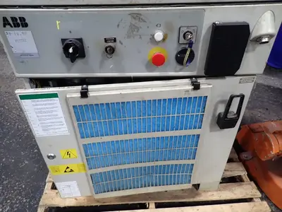 USED 2000 ABB IRB2400 M98A