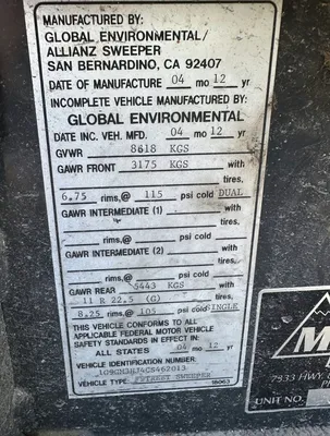 2012 GLOBAL ENVIRONMENTAL GLOBAL M3 SWEEPER | Iron Listing (9)