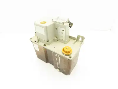 Lube Corp AMO MYLUB-21 Lubrication Oil Pump Oiler 4 Liter Tank 100VAC