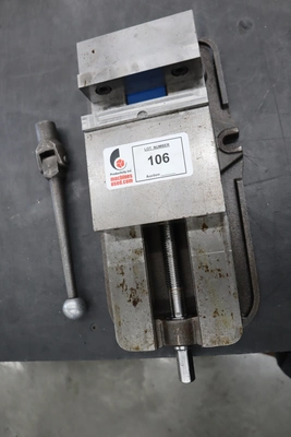 Used KURT WORKHOLDING SOLUTIONS D-675 Vises Minnesota US | Machinesused.com #1505689