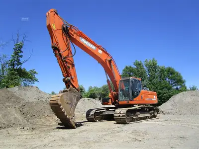 Used 2012 DOOSAN DX350 LC Crawler Excavators | Abele Tractor #1342776