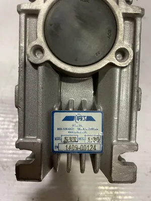 IPTS IBLCS030 C-Face Right Angle Gear Drive/Speed Reducer 30:1