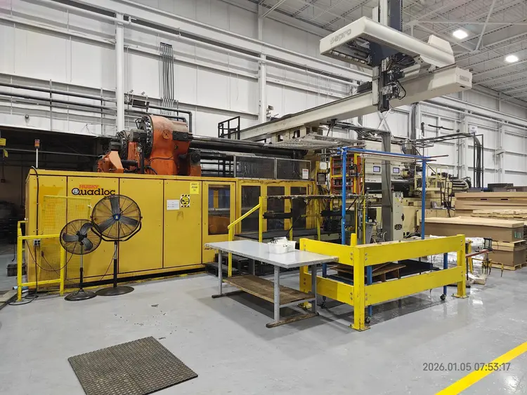 Used 2002 HUSKY QUAD-LOC 2350 Injection Molding Machines California US | Machinery Network #469649