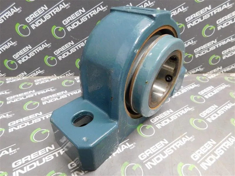 Dodge P2B-S2-207RE Pillow Block Bearing 2-7/16" Bore Diameter 070305 Used