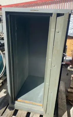 _UNKNOWN_ 6456654654645 Safes | Amiron Machinery (4)
