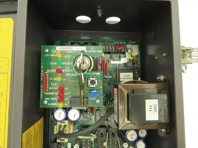 STI 43268-0240 Mini Safe Flexsafe MS4300B-2 Light Curtain Control Box MS4324B-2