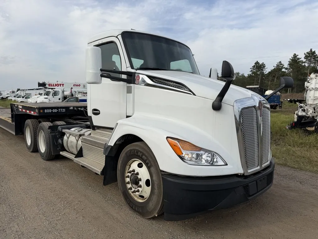 Used 2023 KENWORTH T680 Conventional trucks Minnesota US | Carco Truck & Equipment #1513672
