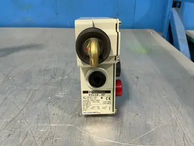 Used TELEMECANIQUE XY2CE2A196HZ Relays & Switches Ohio US | HGR 24 #1580198