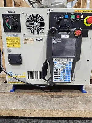 USED 2013 FANUC M-2IA/3S