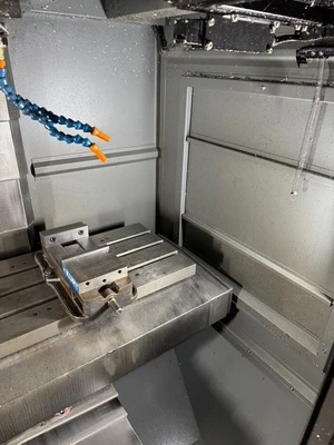 2019 HURCO VM-10I Vertical Machining Centers | Machinery Network (4)