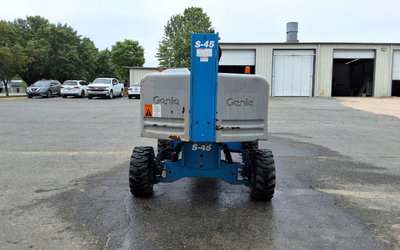 USED 2017 Genie S-45