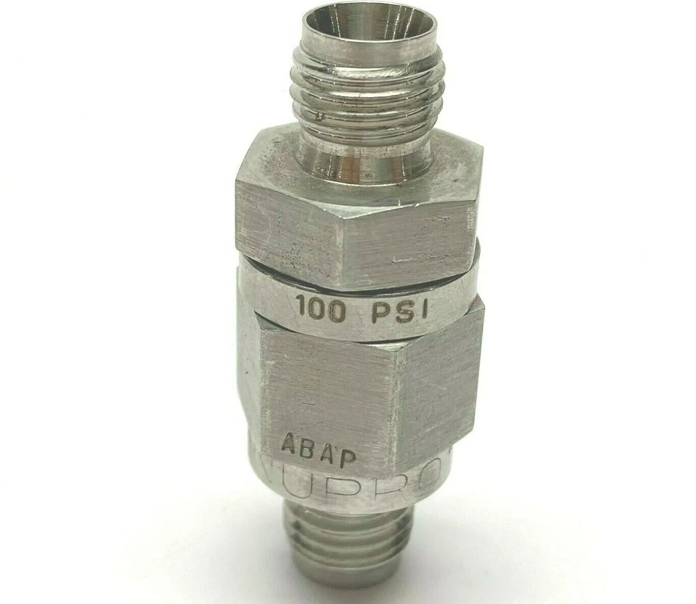 Swagelok 1/4" Male NPT 100 PSI Excess Flow Valve Fitting - Used