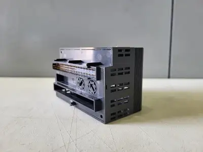 NEW GE-FANUC IC200MDL640H