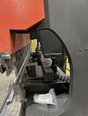1991 AMADA FBD-1025E Press Brakes | Bayou Machinery (7)