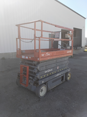 USED 2015 Skyjack SJ4632
