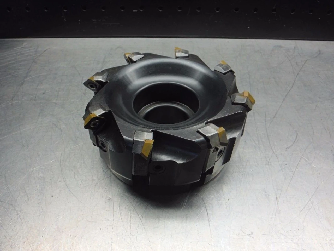 Valenite 5" Indexable Facemill 1.5" Arbor MM 050 8R150F (LOC1099A)