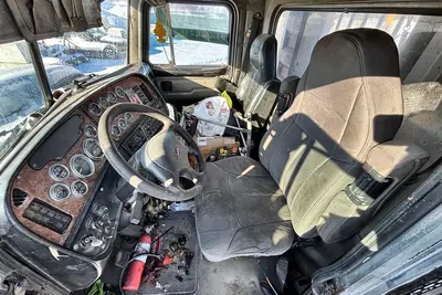 Used 2003 PETERBILT 385 Conventional trucks Wisconsin US | Proxy Equipment #1385187