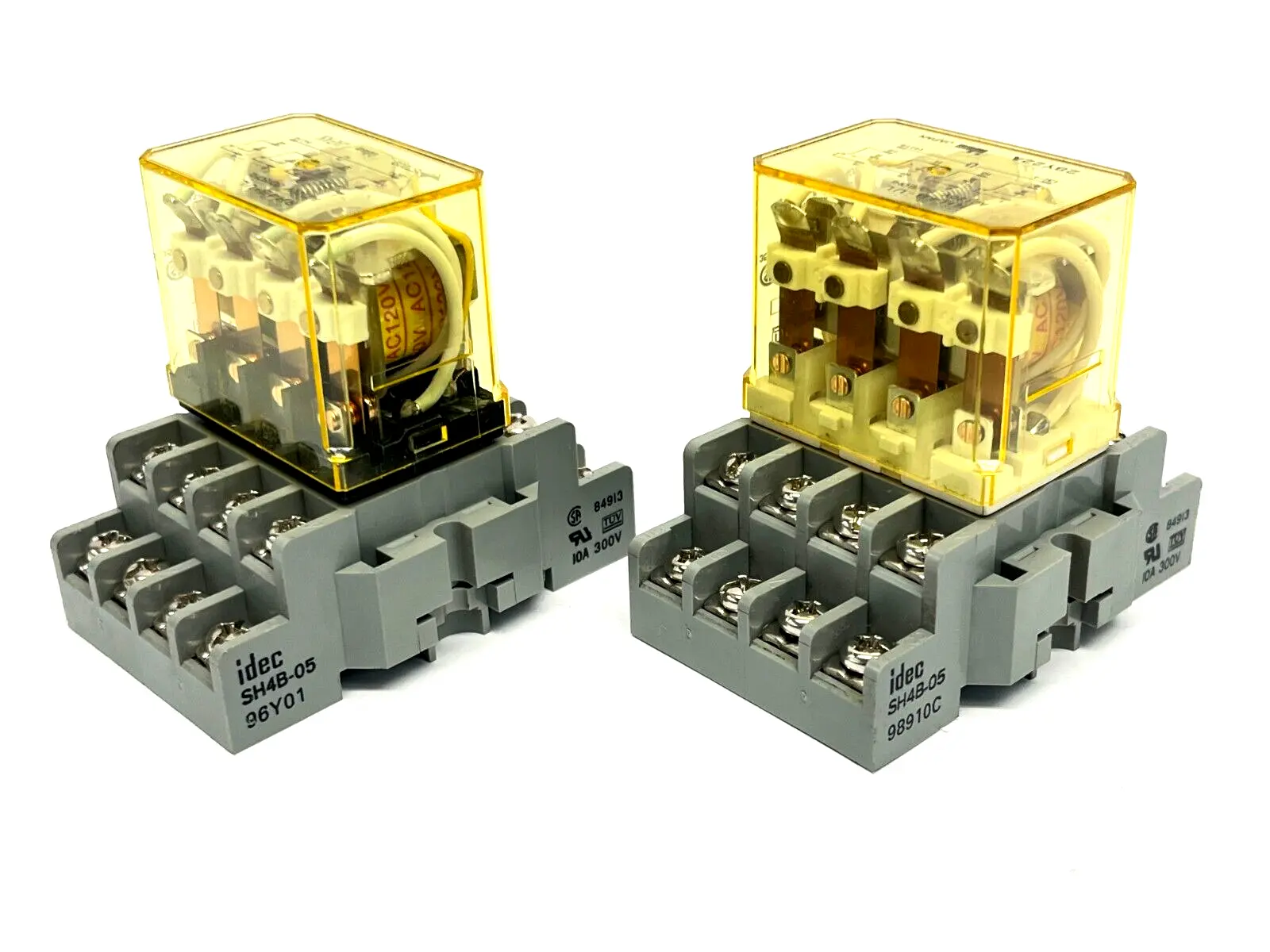 Used IDEC RH4B-UL Relays & Switches Michigan US | Maverick Industrial Sales #1489827