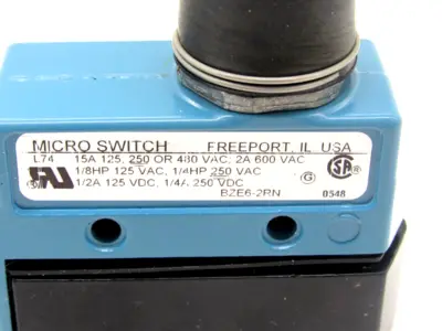 NEW HONEYWELL BZE6-2RN MICRO SWITCH BZE62RN
