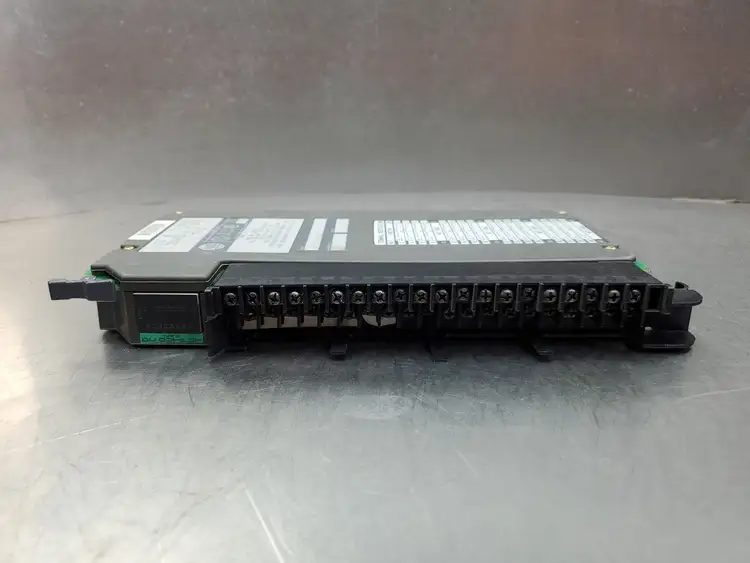 Used Allen-Bradley 1771-OQ16 Ser. A Isolated 24VDC Output Module, Firm. Rev. A PLC Input & Output | Palmetto Automation #1156106