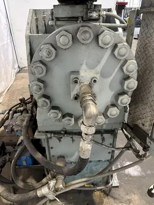 300 TON BULLDOZER HORIZONTAL HYDRAULIC PRESS. STOCK # 0734222