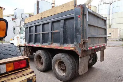 USED INTERNATIONAL 2554