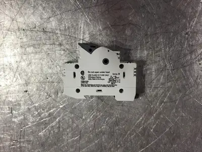 NEW ALLEN-BRADLEY 1492-FB1C30