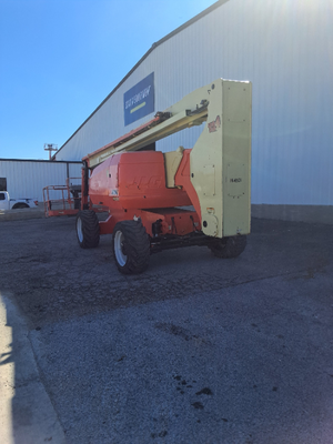 USED 2016 JLG 800AJ