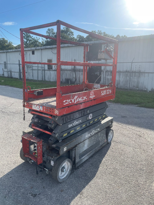 Used 2015 Skyjack SJ3219 Scissor Lifters Florida US | Stack Equipment #1208798