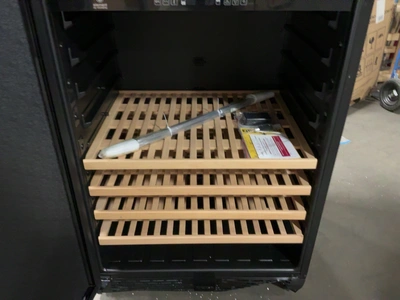 Used VINOTEMP EL-300GFEB-L Bottle Coolers Michigan US | Miedema Asset Management Group #1762596