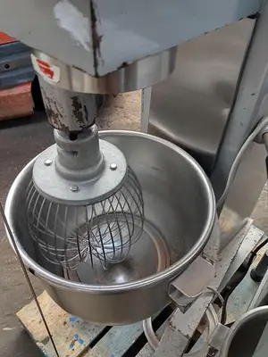 Univex M30 - 30 quart mixer with bowl and beaters