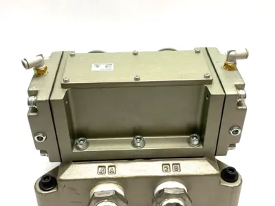 USED SMC PNEUMATIC SOLENOID AIR PILOT VALVE 5-PORT