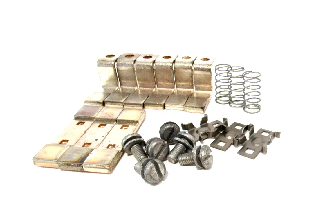 NEW CUTLER HAMMER 6-24-2 CONTACT KIT 3 POLE SIZE 2 6242