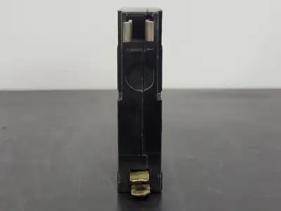USED SQUARE D QO115