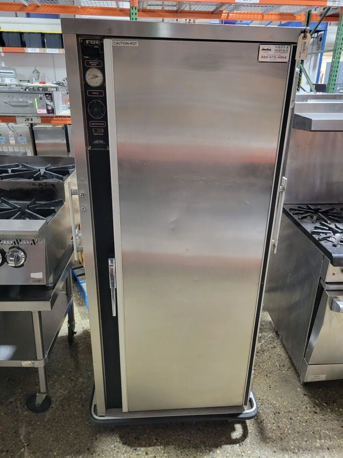 Used FWE UHS-BQ-80-XL 12 Tray Heated Meal Delivery Cart, 120v
