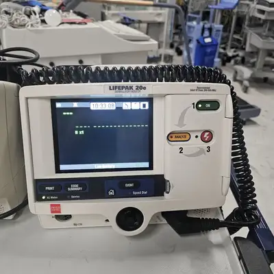 Used Physio-Control LP20e LP 20e Monitor with Cables Defibrillators Texas US | PT Medical Technologies #1458754