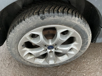 USED 2015 FORD ESCAPE