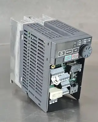 USED Mitsubishi Electric Mitsubishi FR-E820-0050-5-60