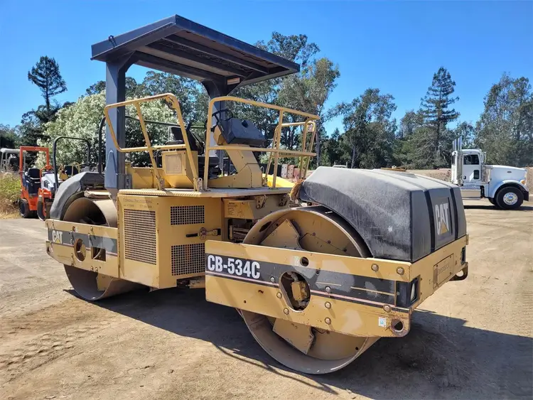 Used 2001 CATERPILLAR CB-534C Tandem Rollers California US | Ben Kaplan Equipment #1182454