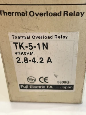 NEW FUJI ELECTRIC 4NK0HM THERMALOVERLOAD RELAY TK-5-1N 2.8-4.2A